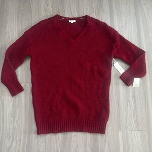 NWT Skylar + Jade Red Chenille V-Neck Oversized Tunic Sweater Women’s Medium